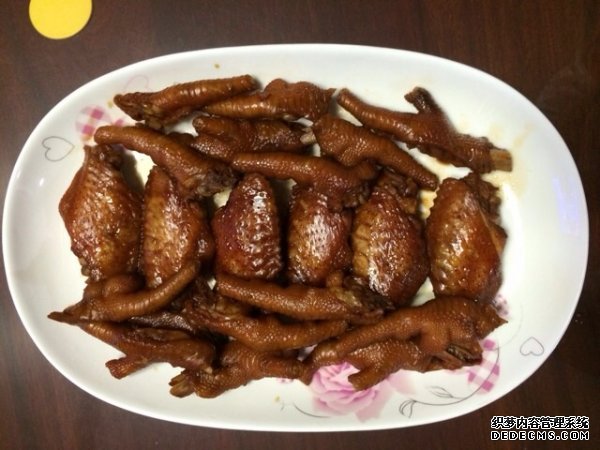卤鸡翅应该怎么做才好吃