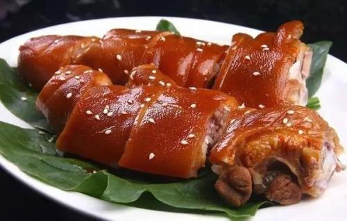 教你一招轻松搞定卤猪脚