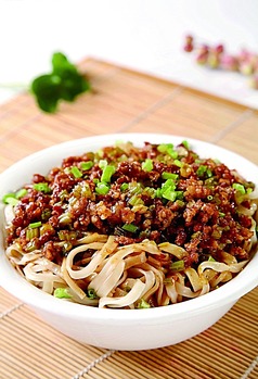 炸酱面卤汁怎么做