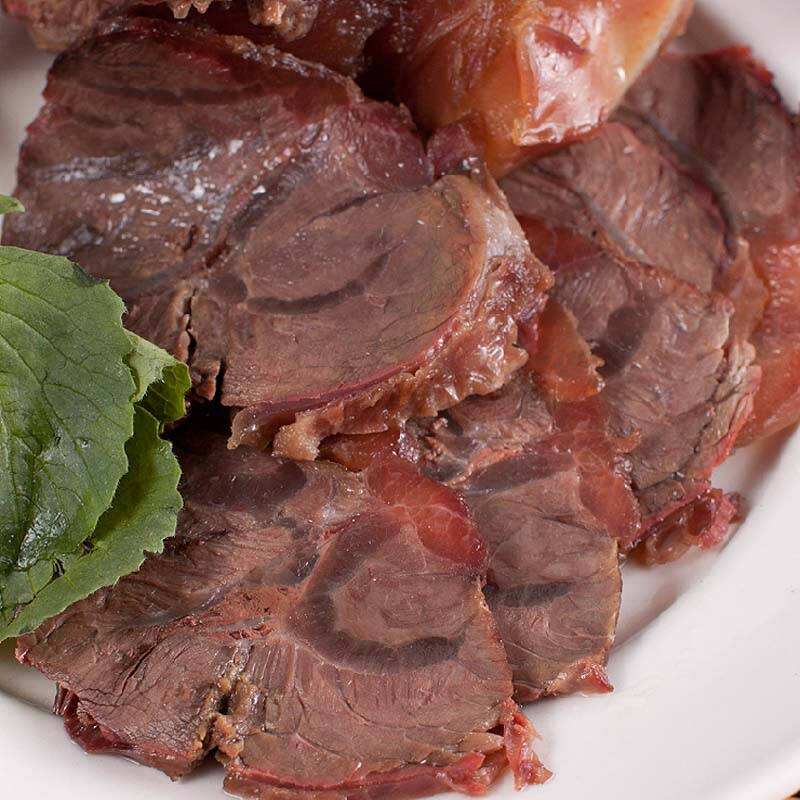 卤驴肉pk驴肉火烧,你更爱哪一个